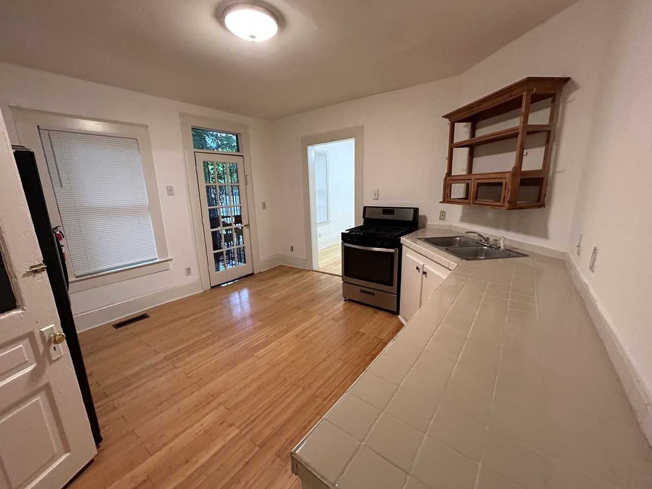 225 0, 145, 151, 225 Sampson ##145 - Photo 5 of 20