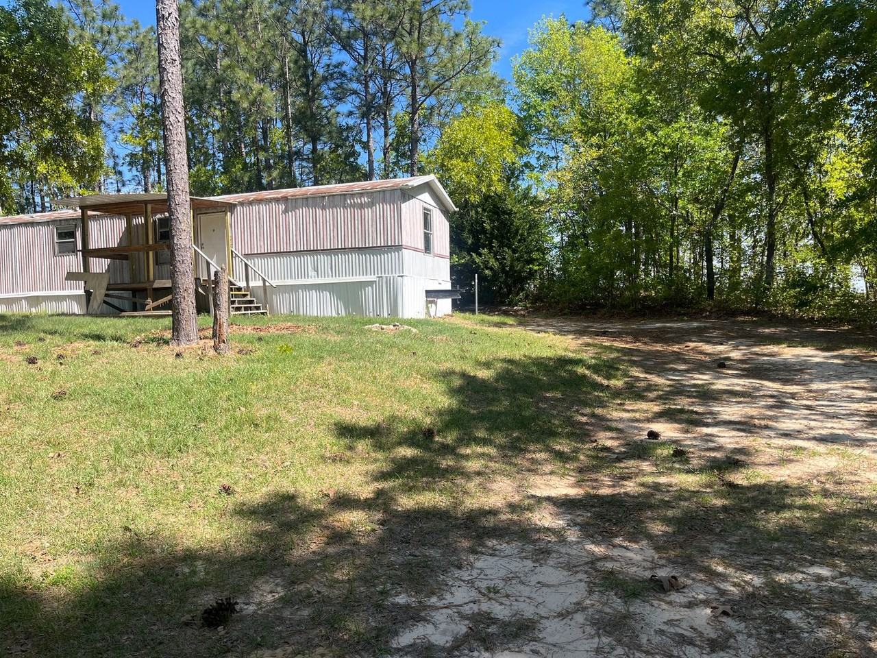 59 Lake Shore Dr - Photo 2 of 7