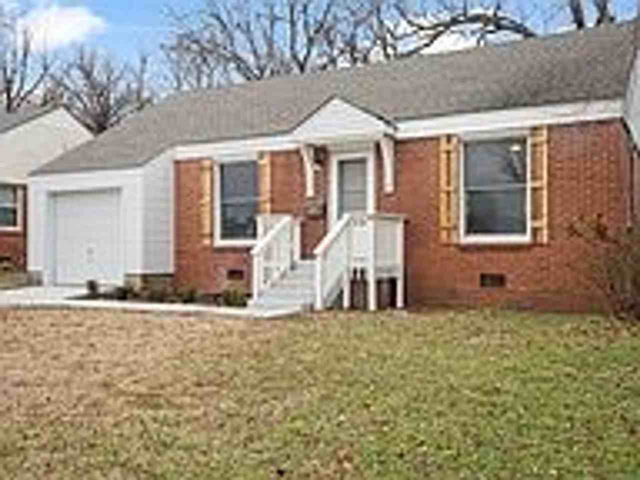 537 S Marion Ave - Photo 3 of 31