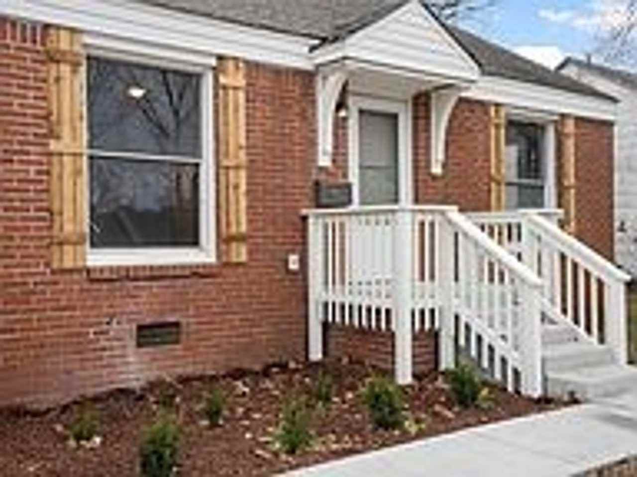 537 S Marion Ave - Photo 7 of 31