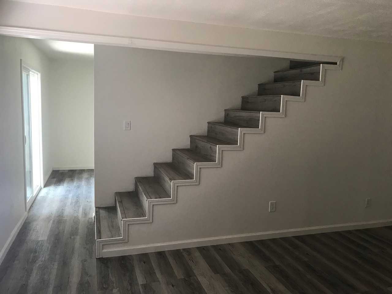 5912 Almendra Ct #B - Photo 7 of 10