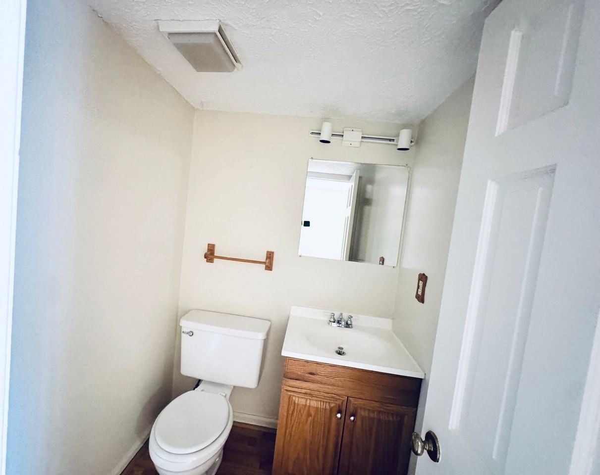 103 Belle Terre Dr - Photo 5 of 16