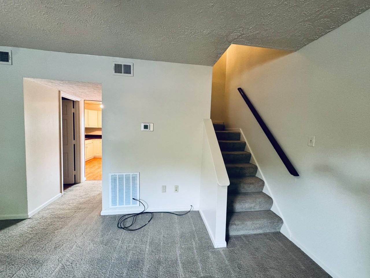 103 Belle Terre Dr - Photo 6 of 16