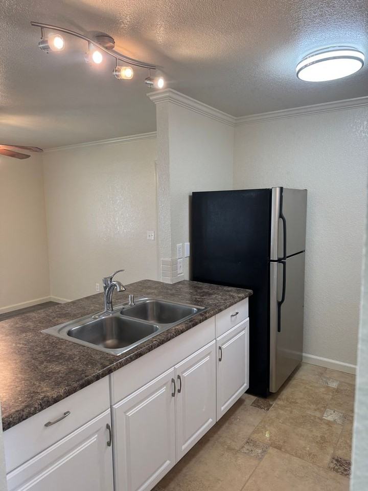 2014 Spruce Cir - Photo 6 of 19