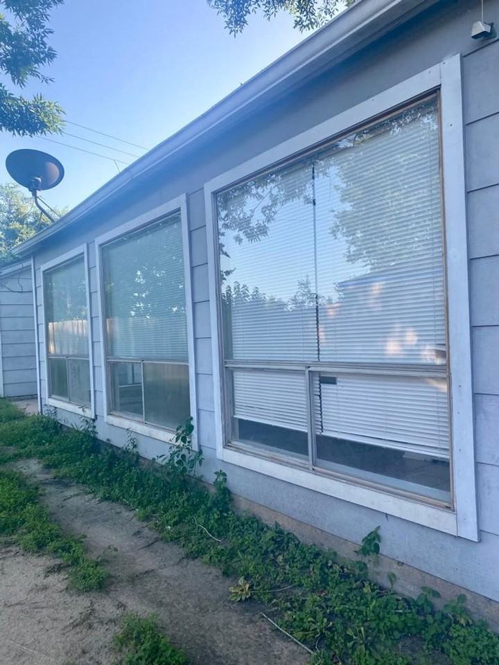 13027 Bacard Ln - Photo 4 of 15