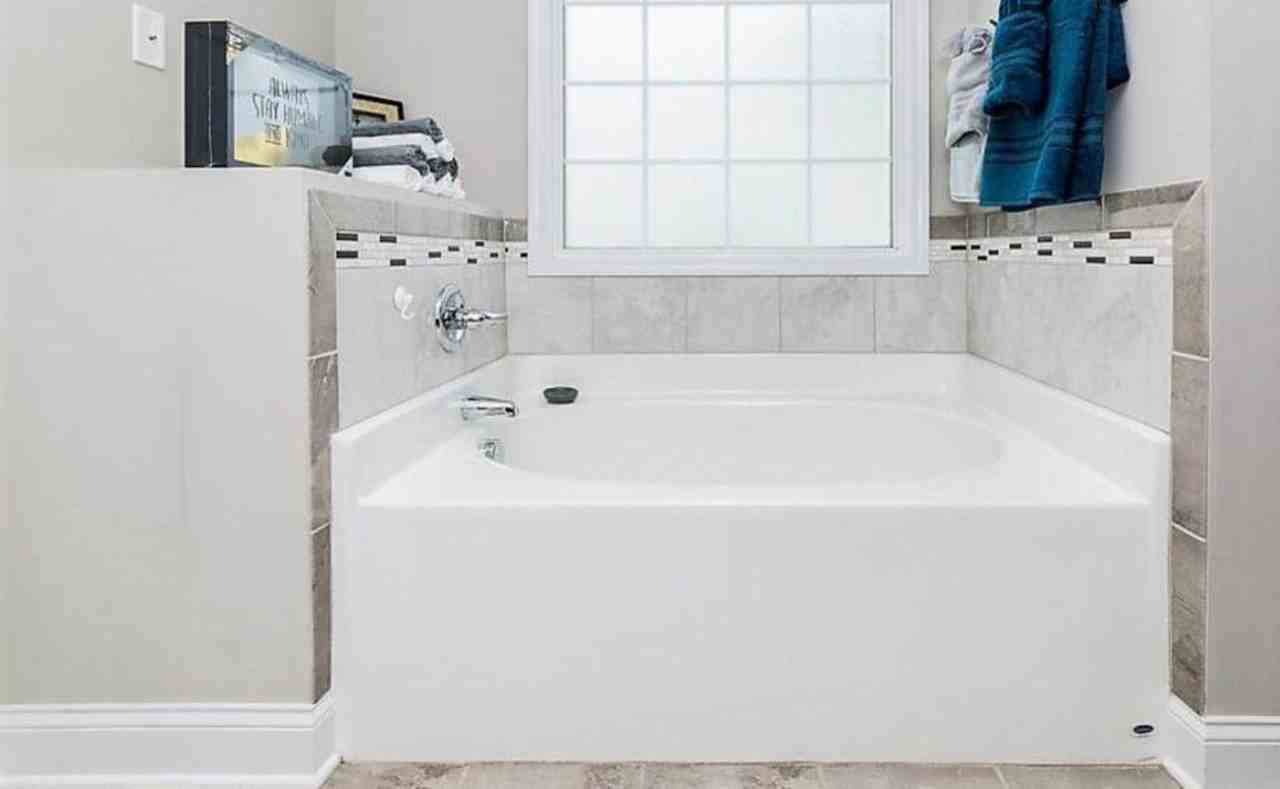 2560 Mcneill Cir - Photo 3 of 26