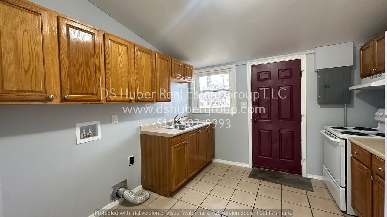 2612 Fielding Dr - Photo 4 of 16