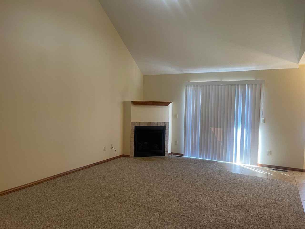 5282 E Blaine St - Photo 3 of 22