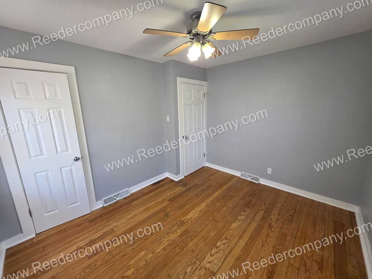 6821 Woodmar Ave - Photo 6 of 15