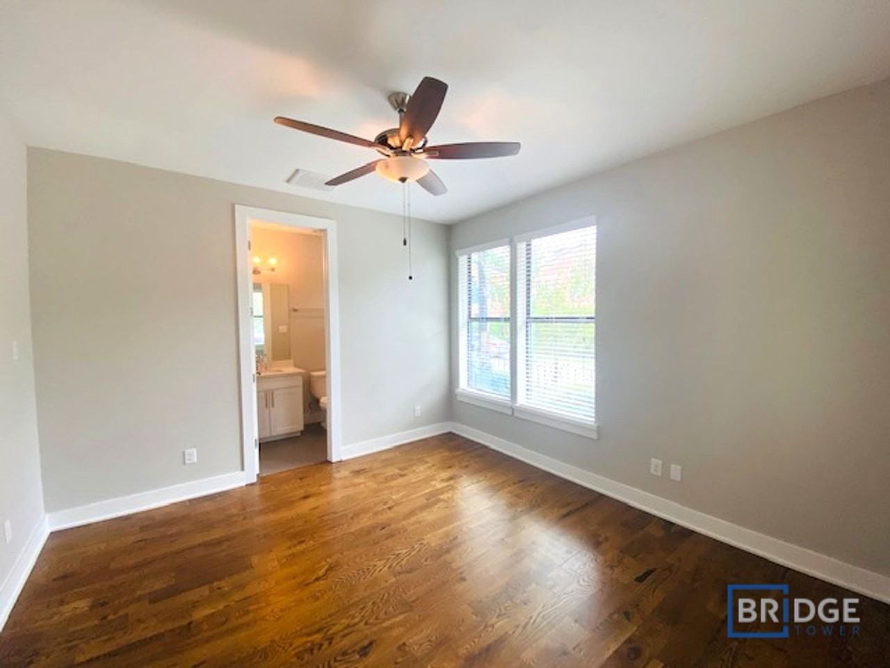 2202 Arabelle St - Photo 4 of 25