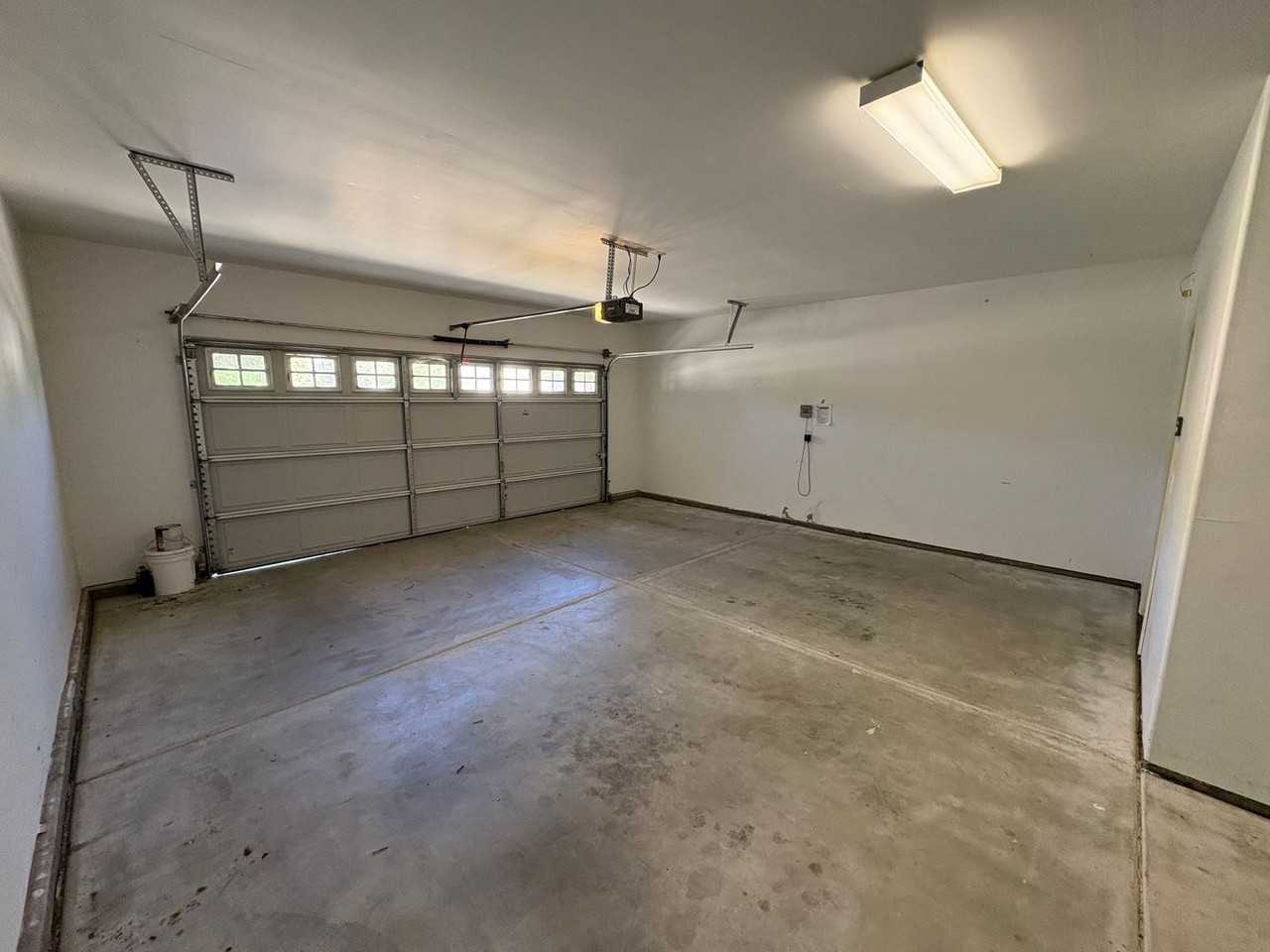 6251 W Perez Ave - Photo 3 of 36