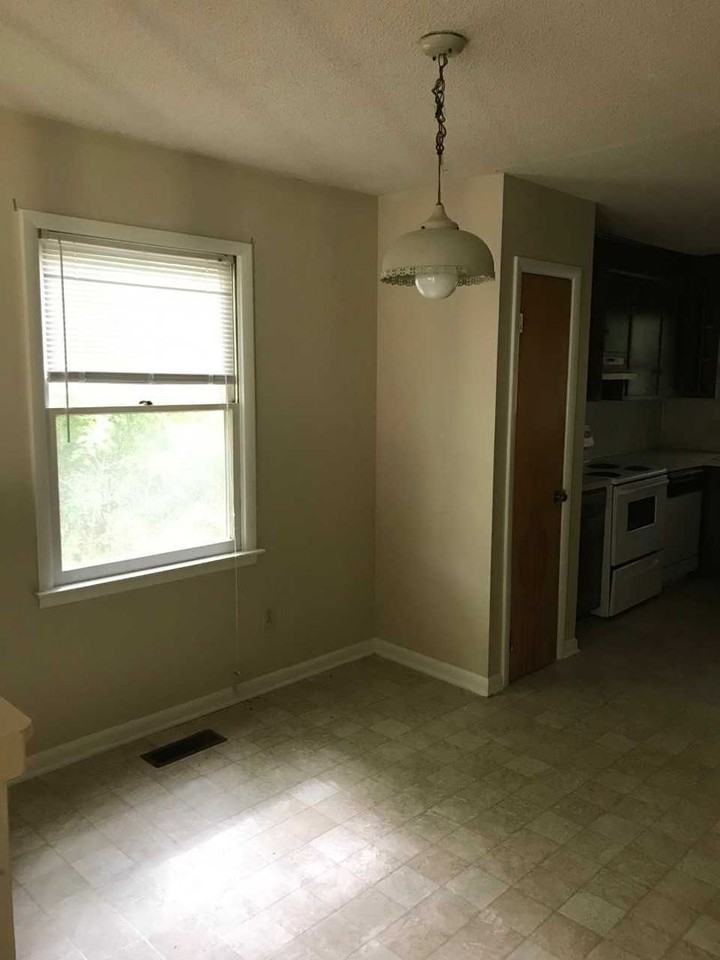 519 E J St - Photo 6 of 14