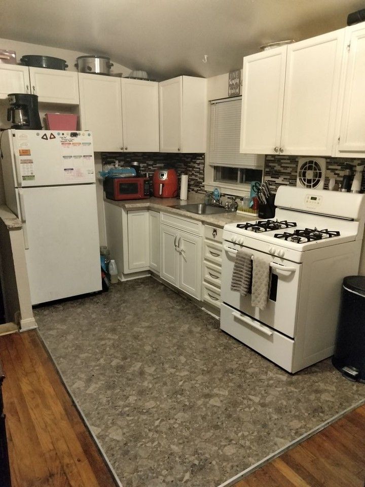 417 Oak St - Photo 4 of 14