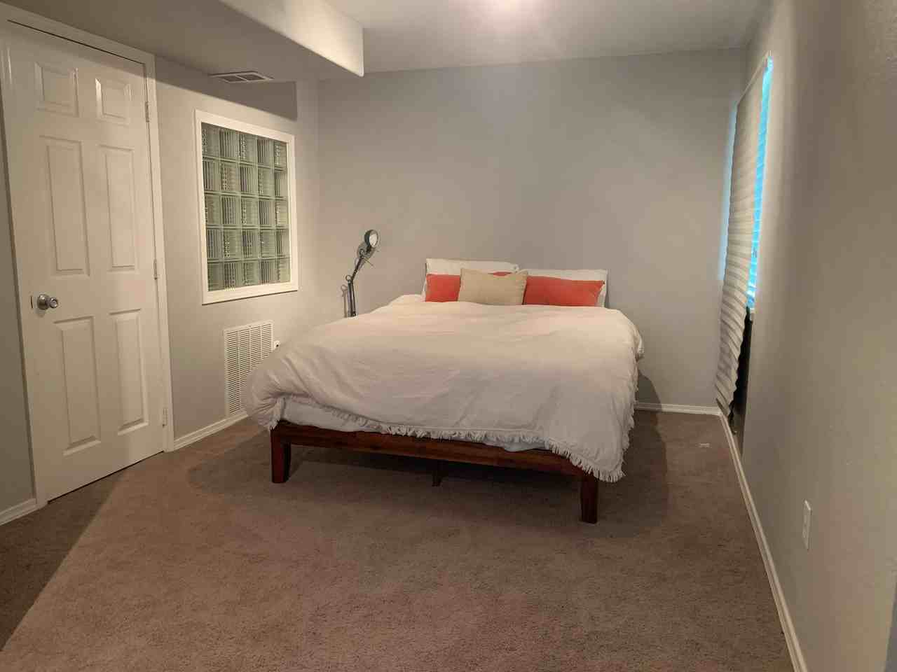 445 Conrad Dr - Photo 7 of 17