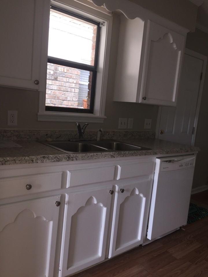 134 Sandest Dr - Photo 6 of 13