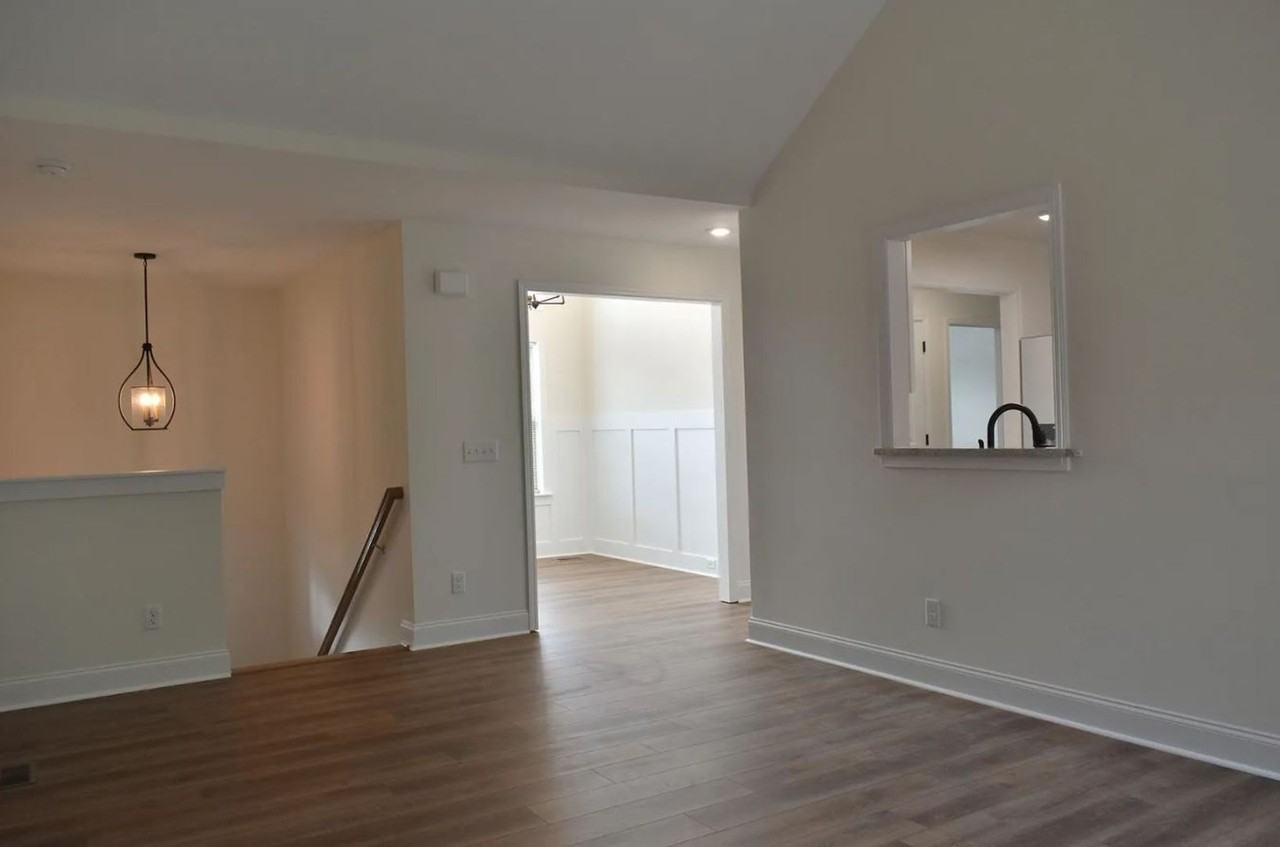 7232 Old Bug Ln - Photo 5 of 30