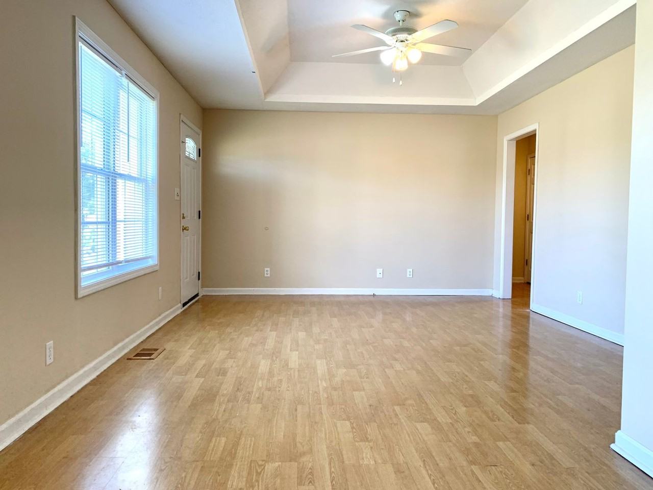 1024 Poppy Seed Dr - Photo 2 of 21