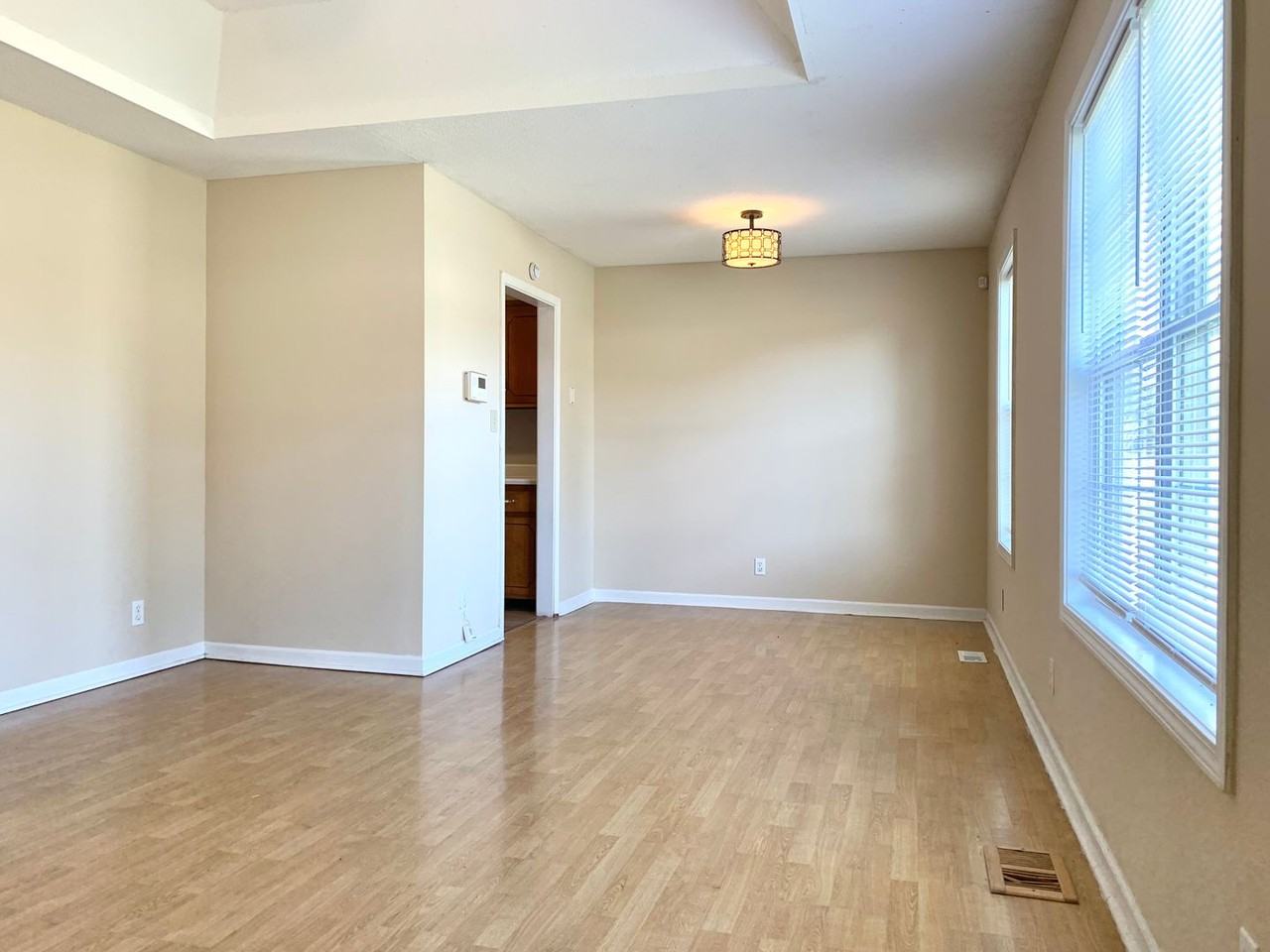 1024 Poppy Seed Dr - Photo 3 of 21