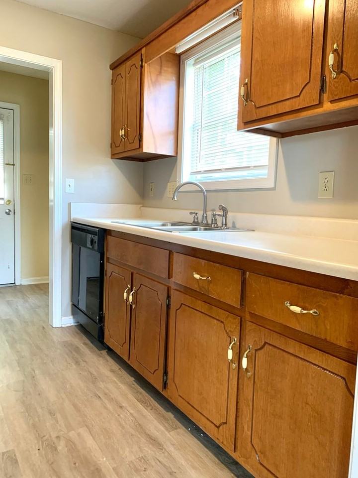 1024 Poppy Seed Dr - Photo 4 of 21