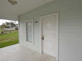 408 S Knapp St #B - Photo 1 of 1