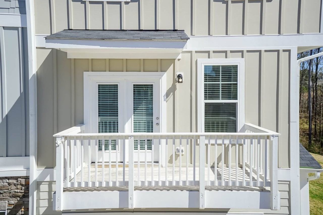 1117 Finch Ct - Photo 7 of 37