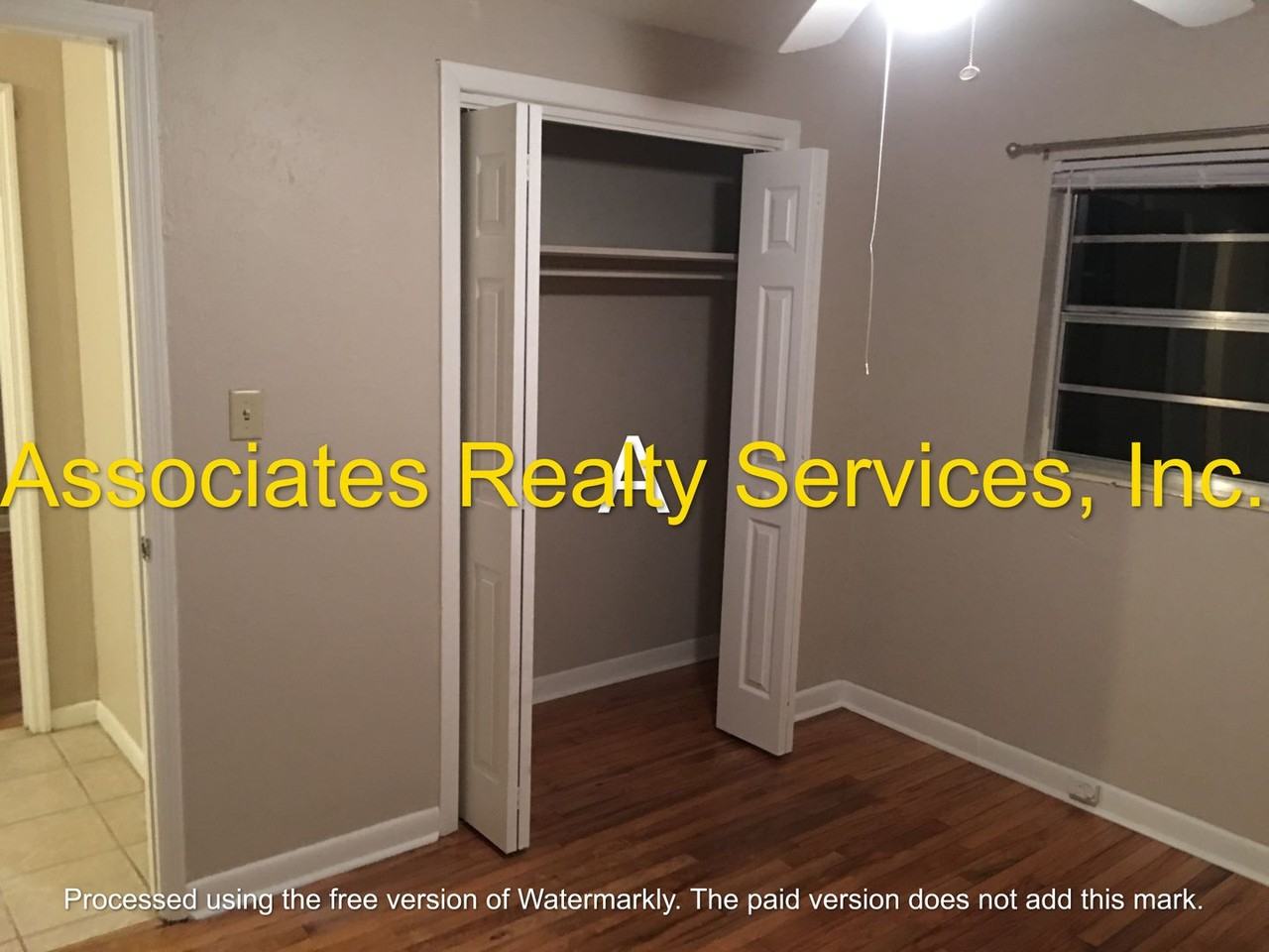 3741 Se 18th Ave - Photo 6 of 12