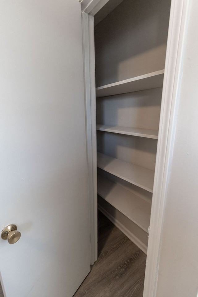 2916 Leeway Dr #D - Photo 4 of 23