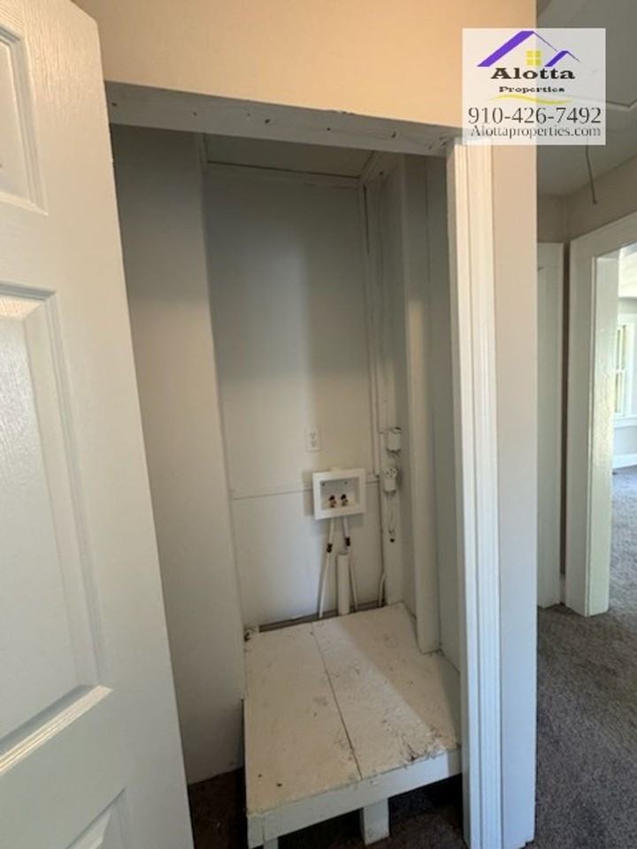 116 Buckingham Ave - Photo 2 of 14