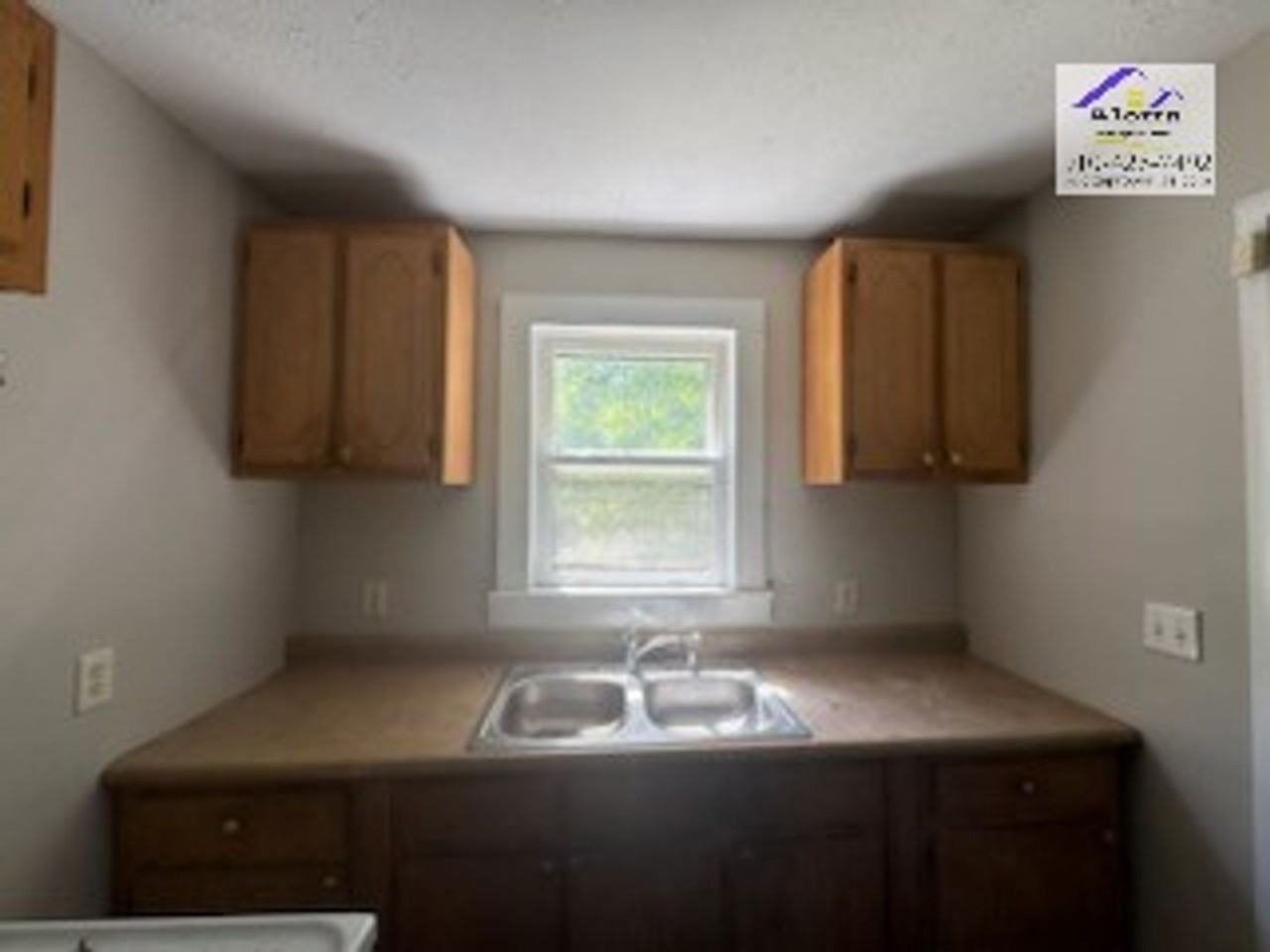 116 Buckingham Ave - Photo 7 of 14