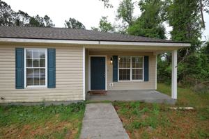 featured image of 6127 Vinnie Dr Apt B #Apt B