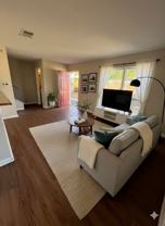 513_Three Jacksiders - Photo 1 of 1