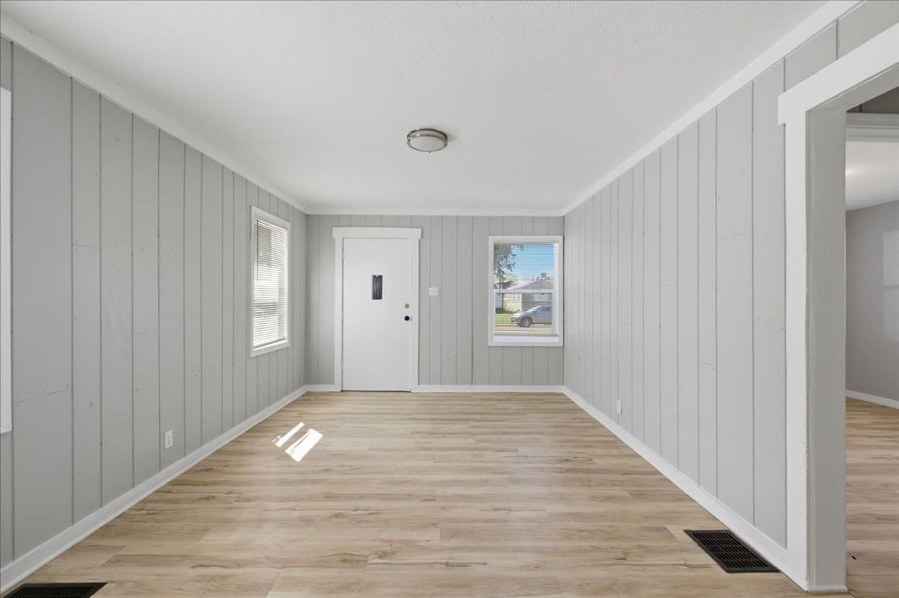 4318 Spann Ave - Photo 3 of 13