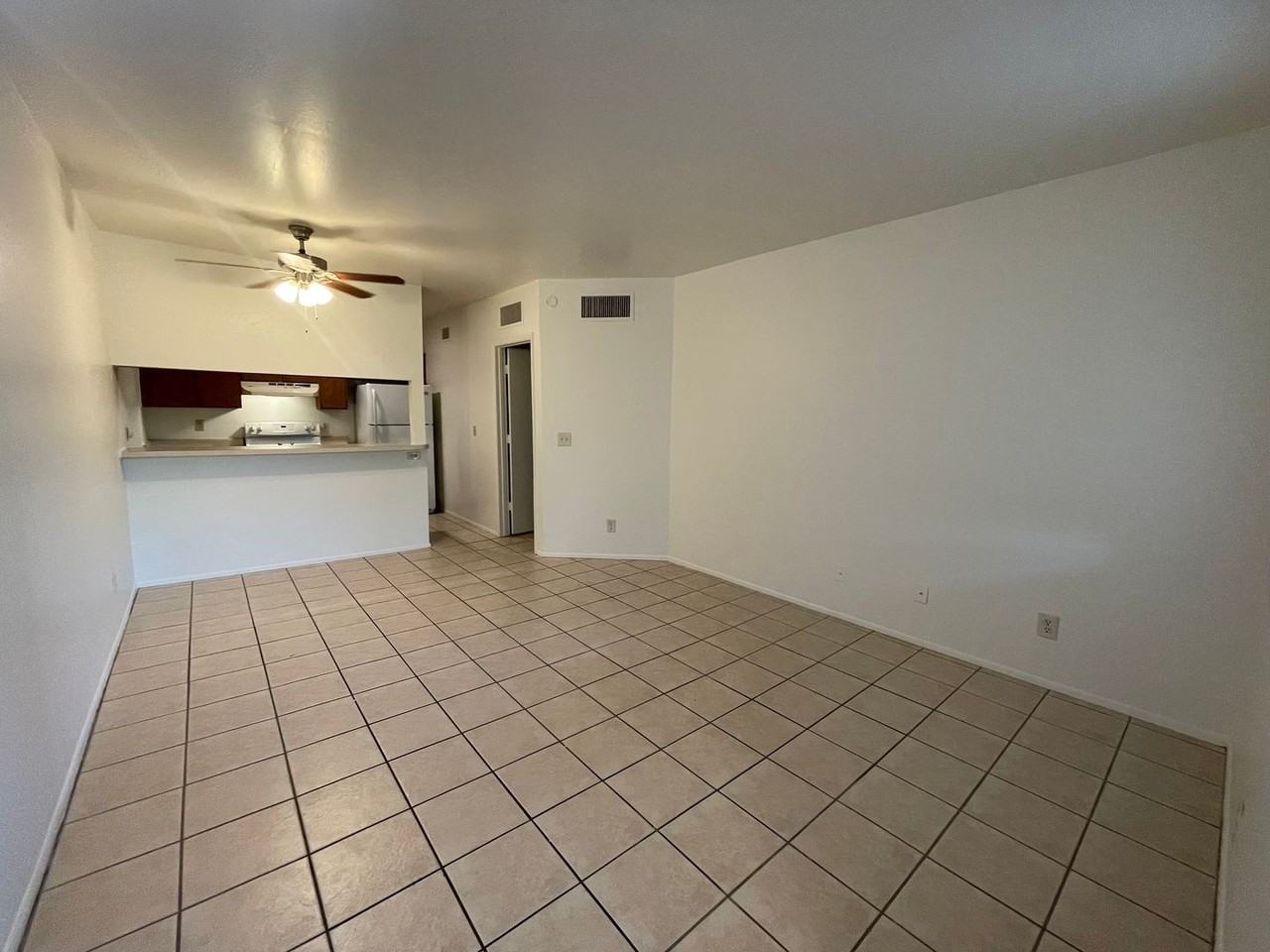 8080 E Speedway Blvd #304 - Photo 4 of 11