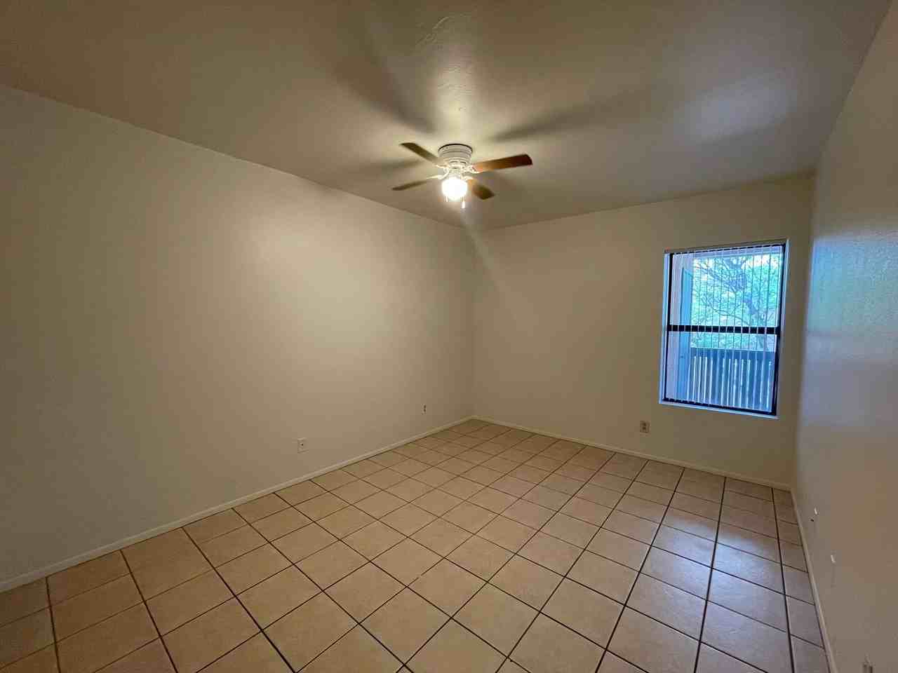 8080 E Speedway Blvd #304 - Photo 7 of 11