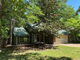 featured image of 202 Lake Rd