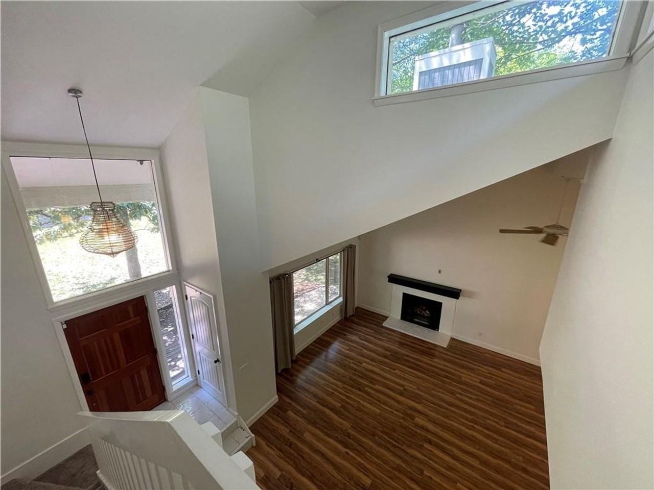 202 Lake Rd - Photo 6 of 24