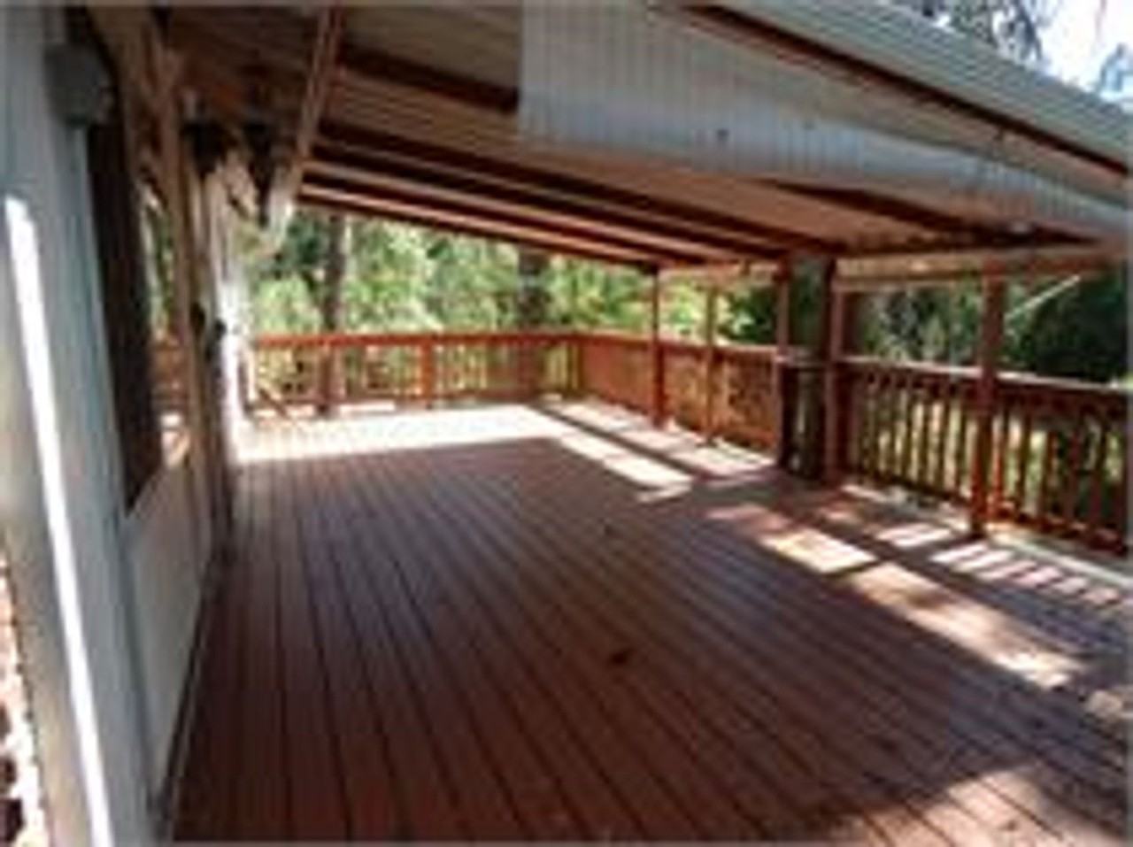 21511 American River Dr - Photo 2 of 10