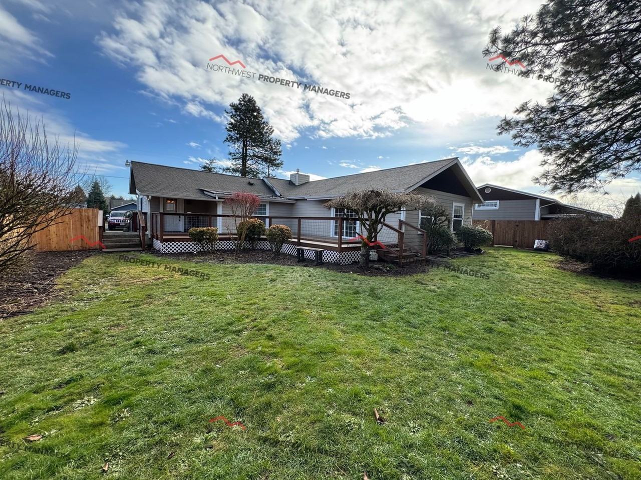 1815 Hillview Rd - Photo 2 of 27