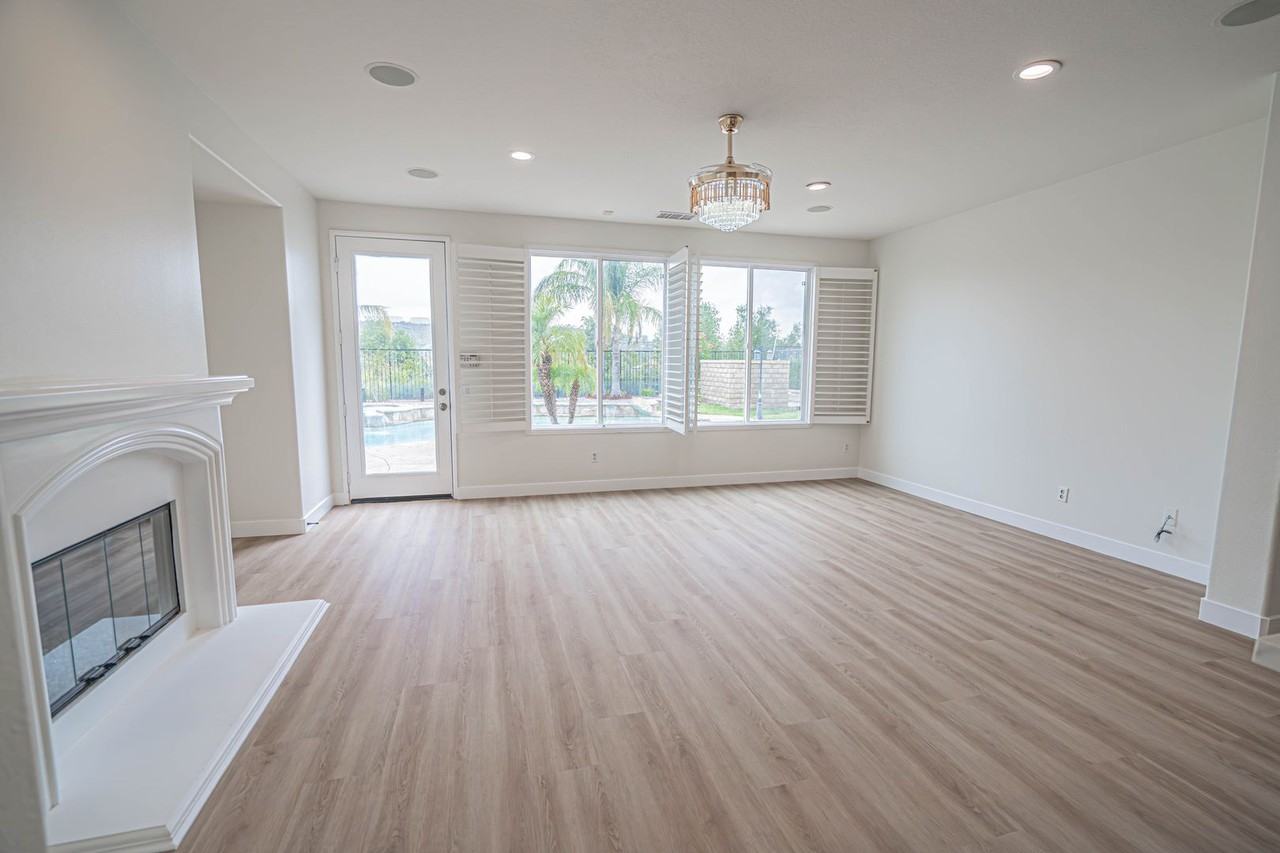 19730 Byrne Pl - Photo 6 of 45