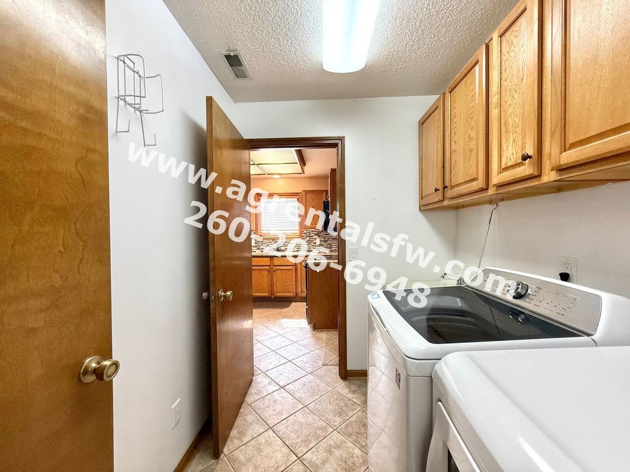 823 Woodland Springs Pl - Photo 7 of 19