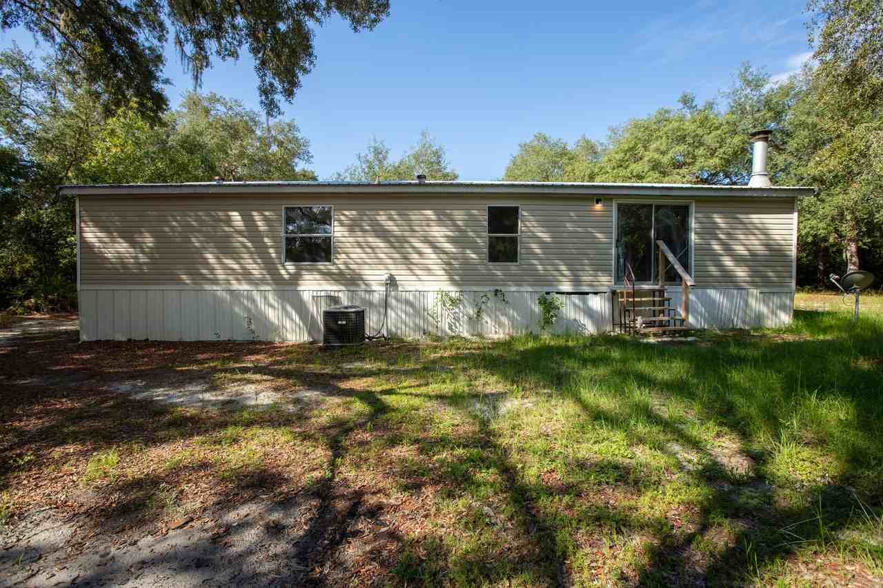 7463 Lilly Ct - Photo 4 of 13