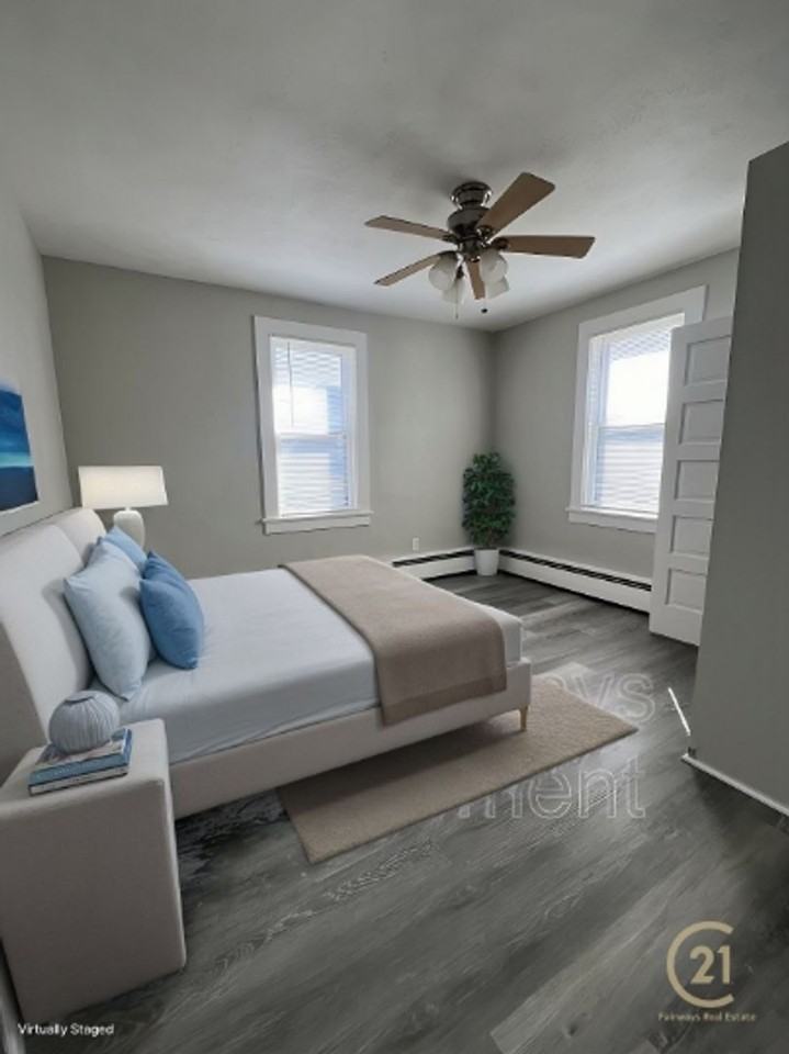 438 Harvey Ave - Photo 3 of 12