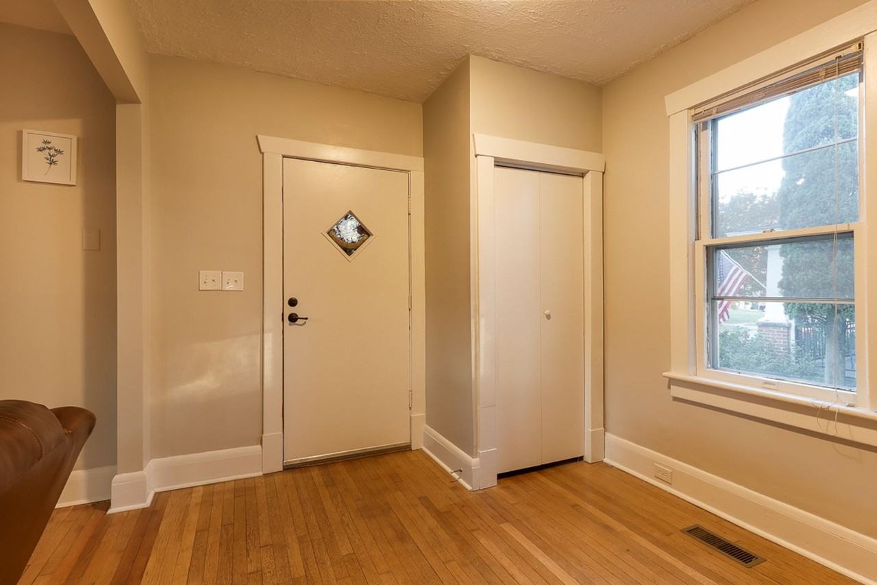 3611 Orange St - Photo 6 of 40