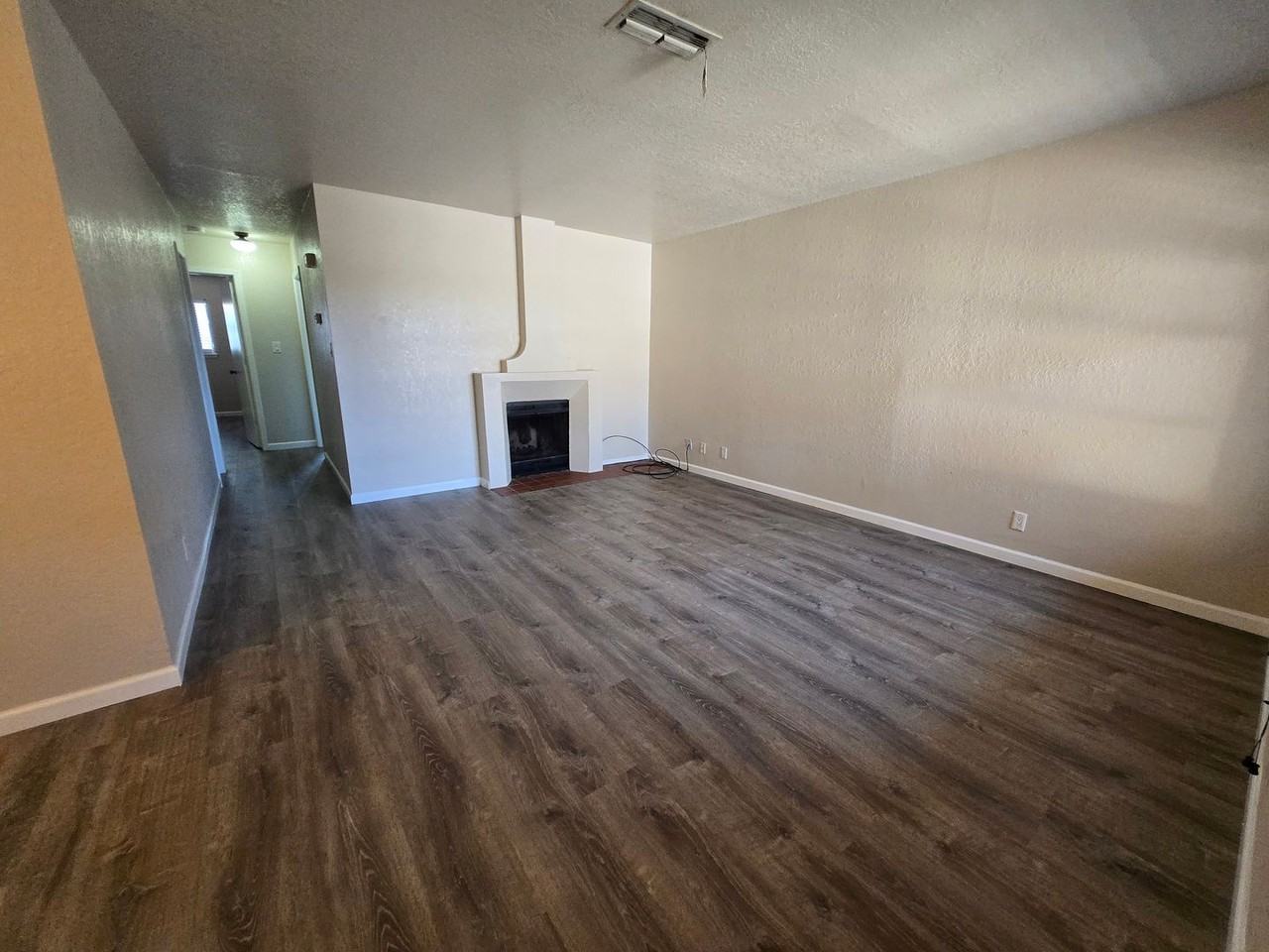 24 Bent Tree Rd Apt A - Photo 3 of 16