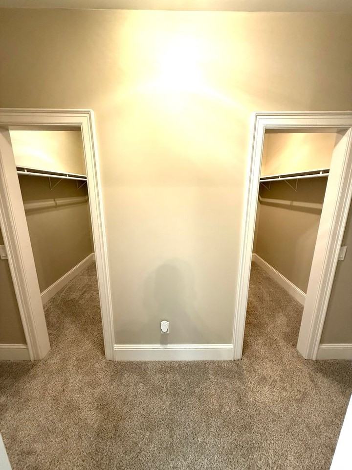 2631 Girard St - Photo 6 of 20