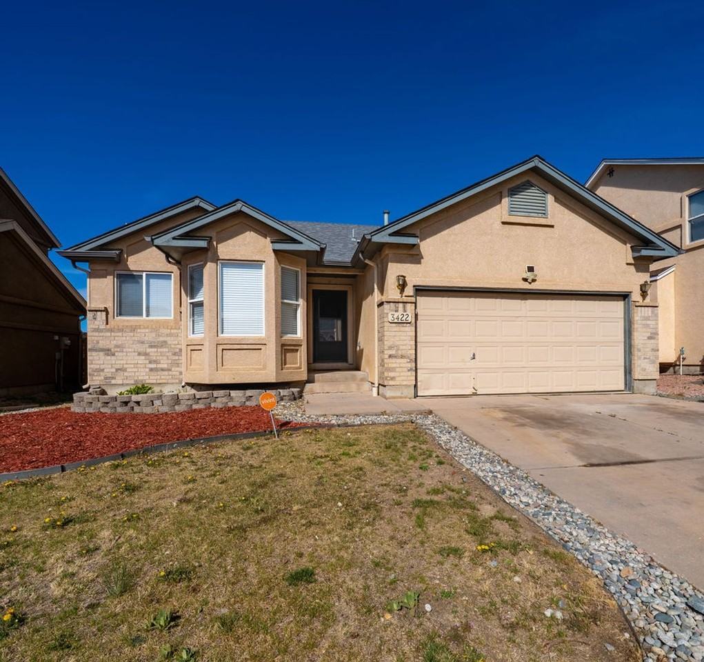 3422 Viero Dr - Photo 2 of 27