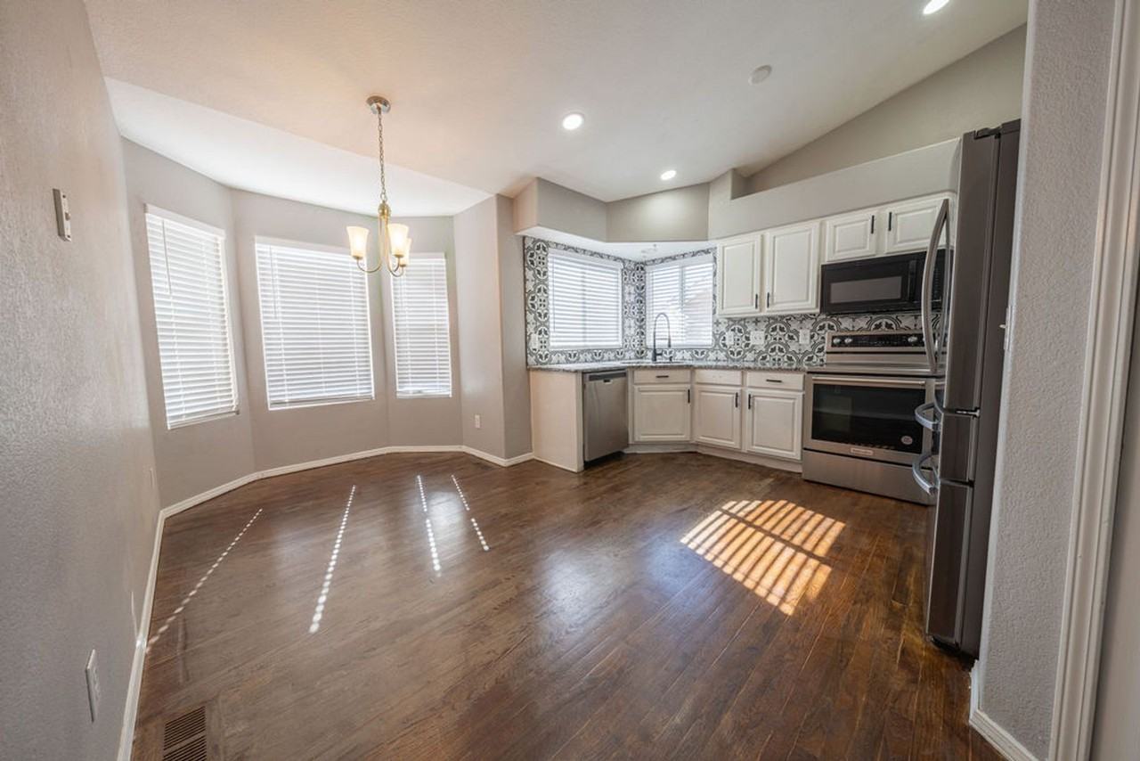 3422 Viero Dr - Photo 4 of 27