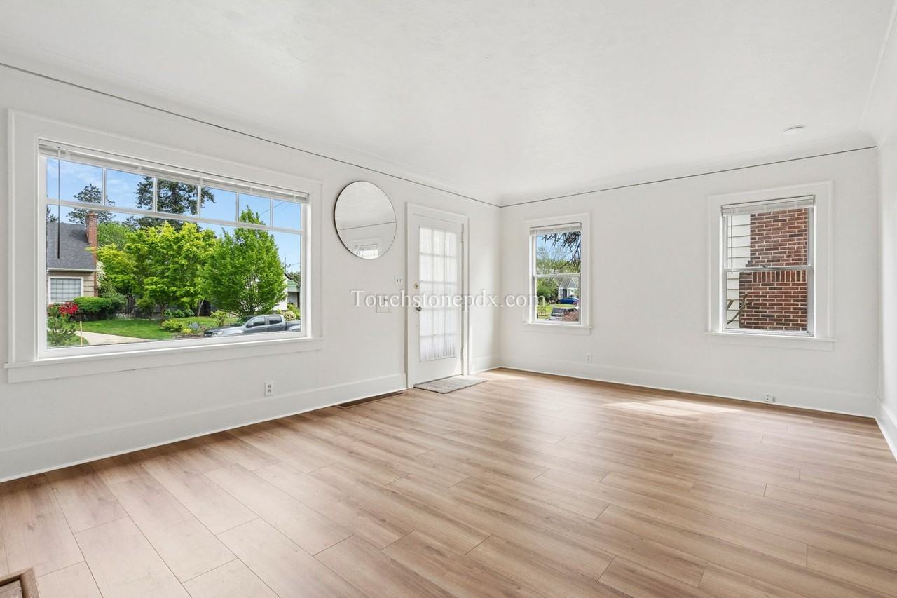 1623 Ne 56th Ave - Photo 7 of 43