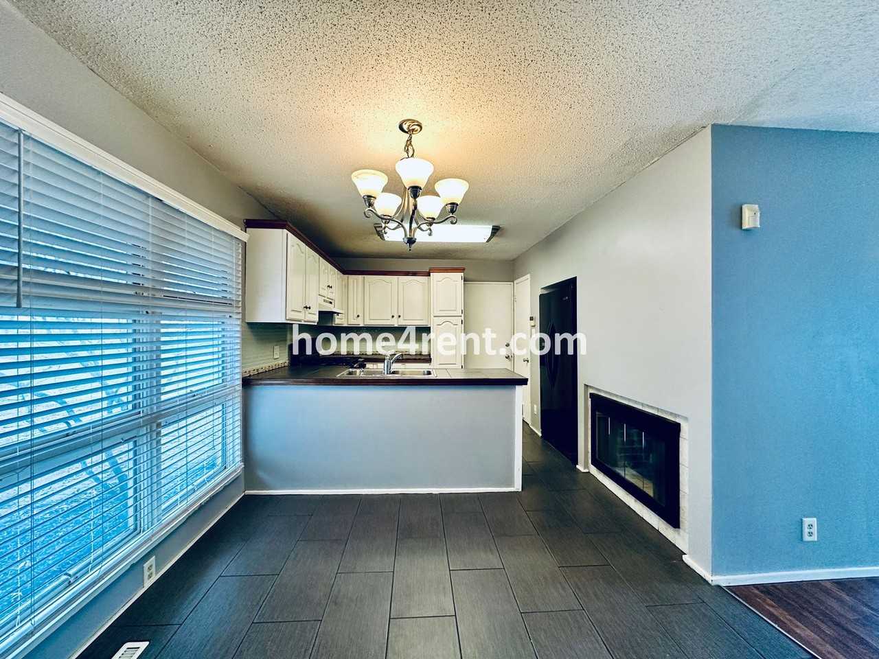 7620 Mohawk St - Photo 6 of 36