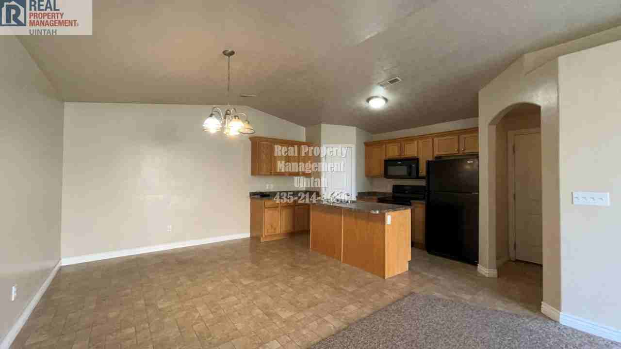 78 E 1150 S - Photo 6 of 21